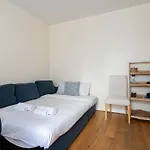 Elegant Appartement Avec Ascenseur Proche De La Tour Eiffel